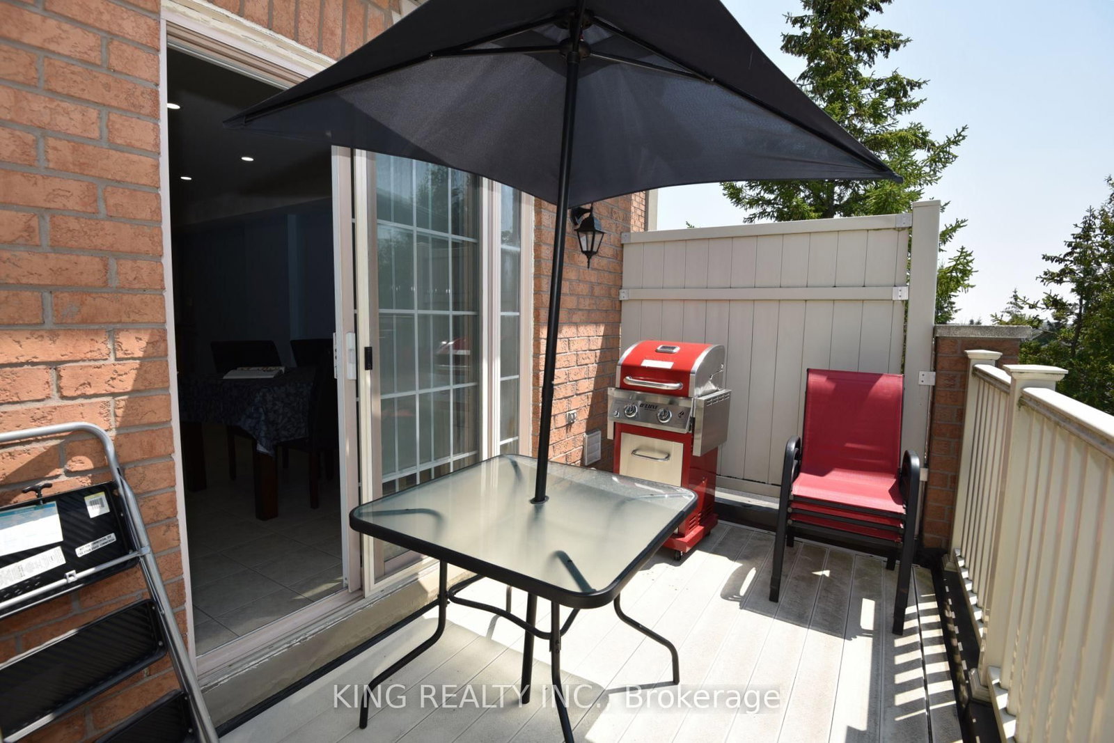 2817 Bur Oak Avenue • Markham, ON photo 26
