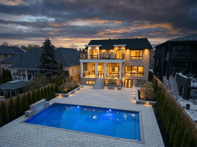 116 OAK Avenue • Richmond Hill, ON photo 3