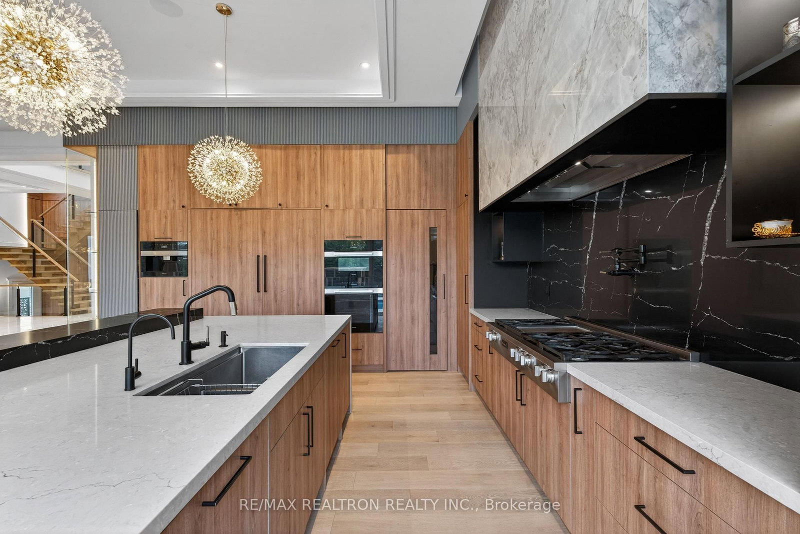 116 OAK Avenue • Richmond Hill, ON photo 31