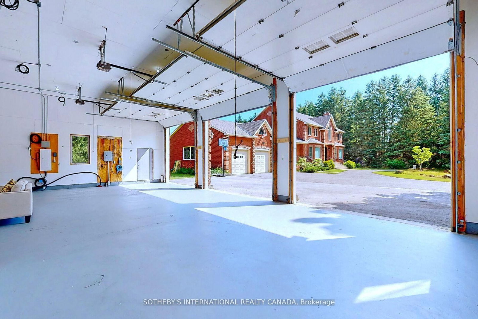 452 Feasby Road • Uxbridge, ON photo 11