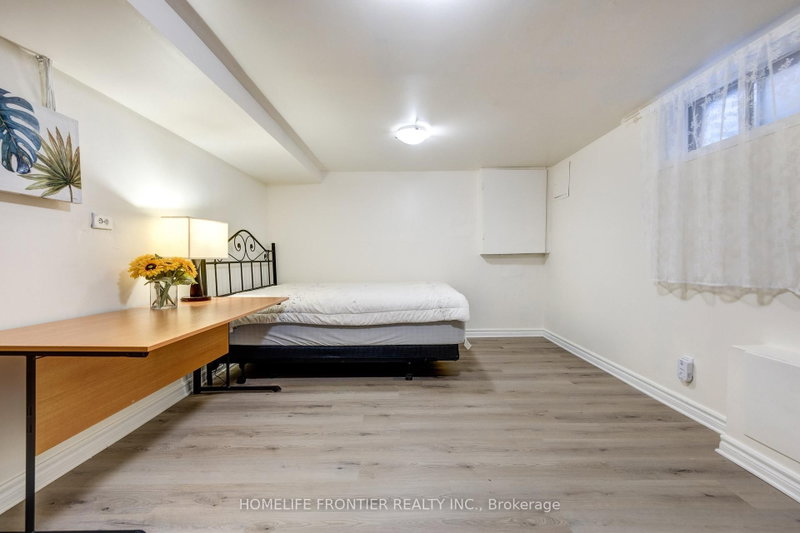 Bsmt - 258 Conley Street