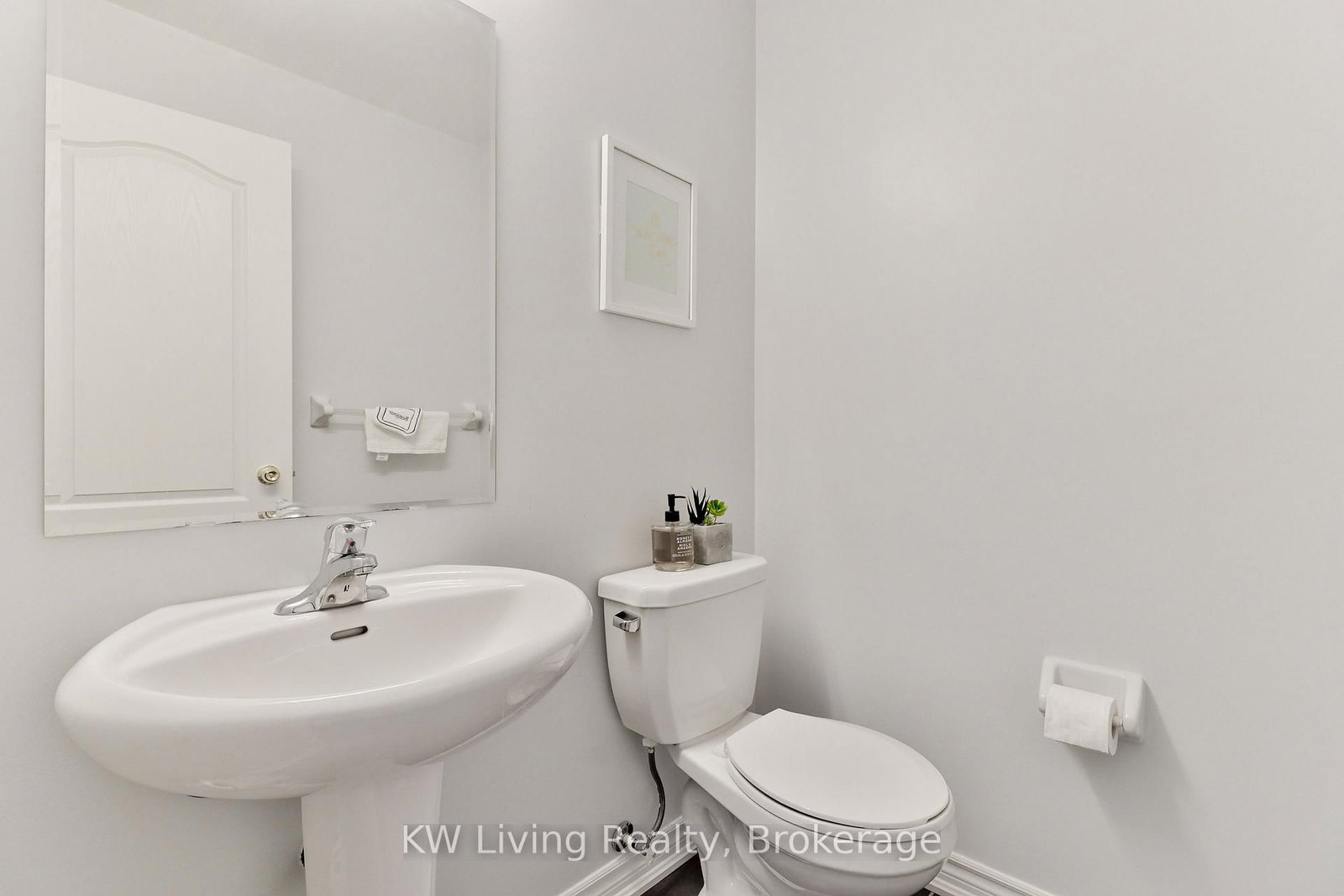 10373 Woodbine Avenue • Markham, ON photo 21