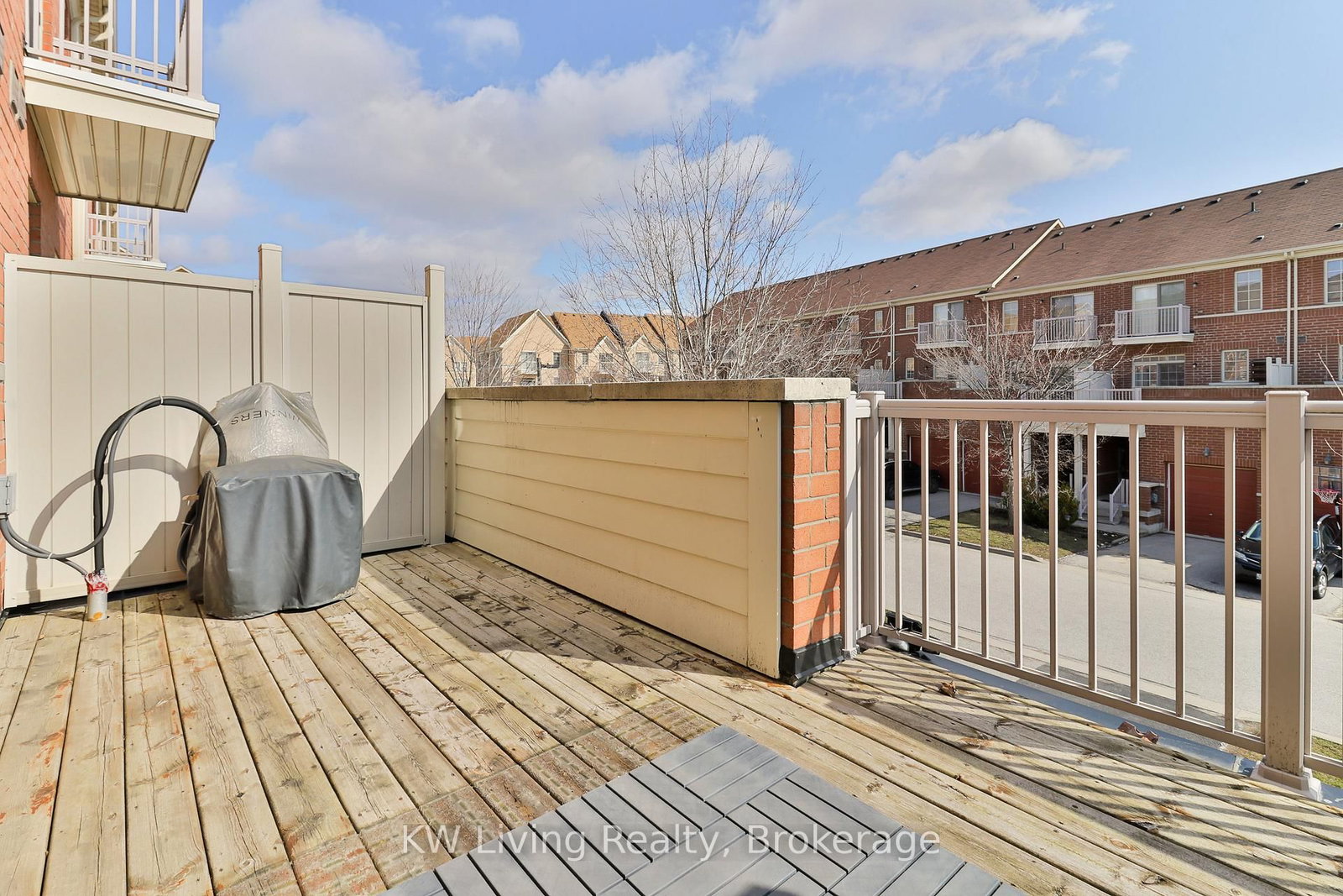 10373 Woodbine Avenue • Markham, ON photo 30