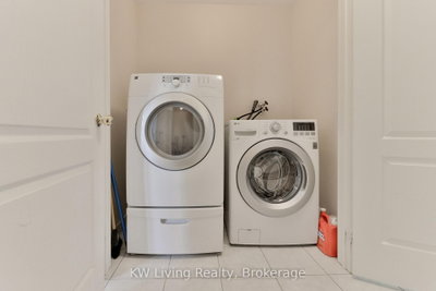 10373 Woodbine Avenue • Markham, ON photo 8