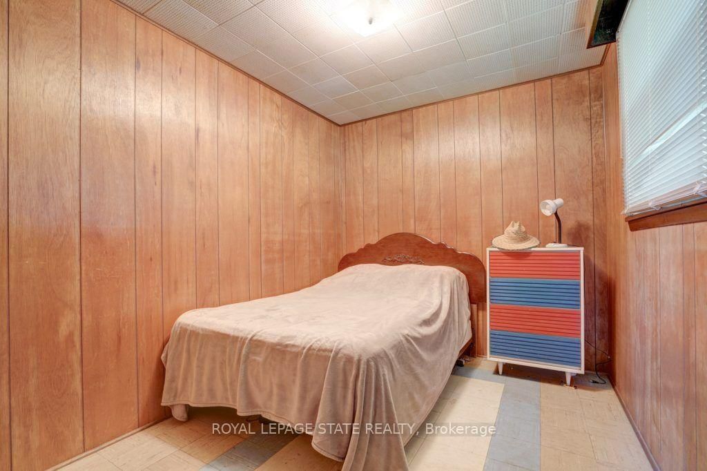 104 Farley Circle • Georgina, ON photo 14