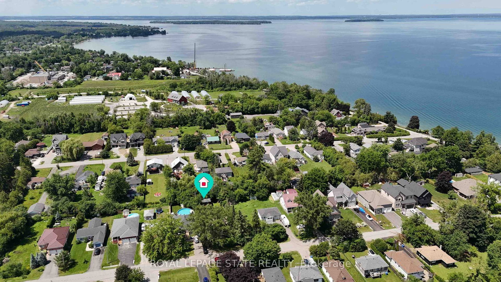 104 Farley Circle • Georgina, ON photo 19