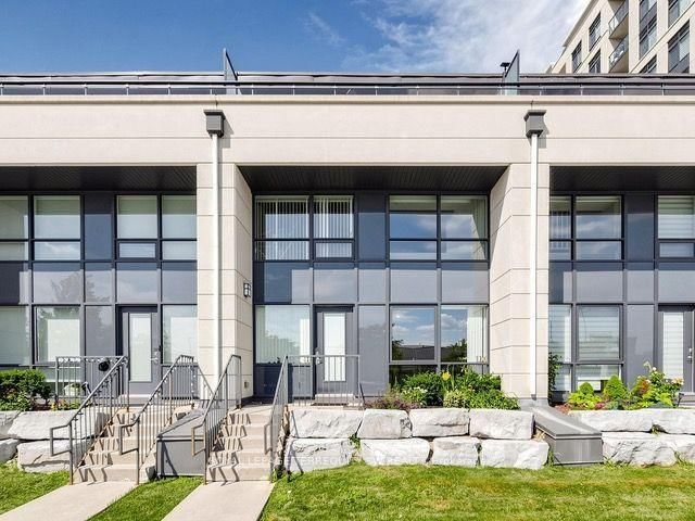 Th114 - 12 Woodstream Boulevard 2