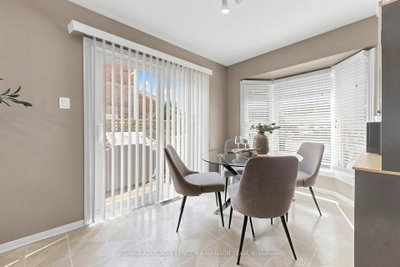 46 Crawford Rose Drive • Aurora, ON photo 9