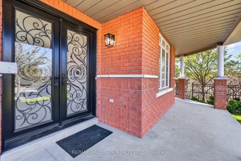 57 Saint Nicholas Crescent