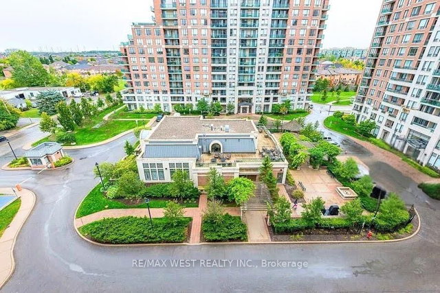 814 - 350 Red Maple Road