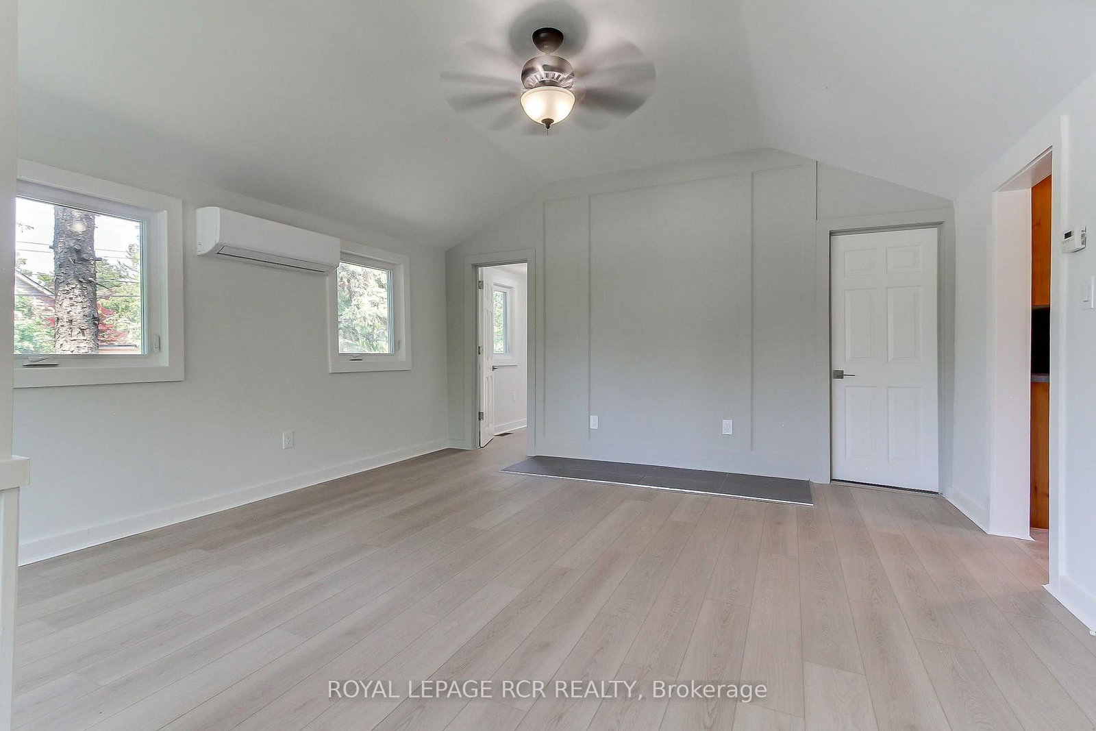 3967 Algonquin Avenue • Innisfil, ON photo 11