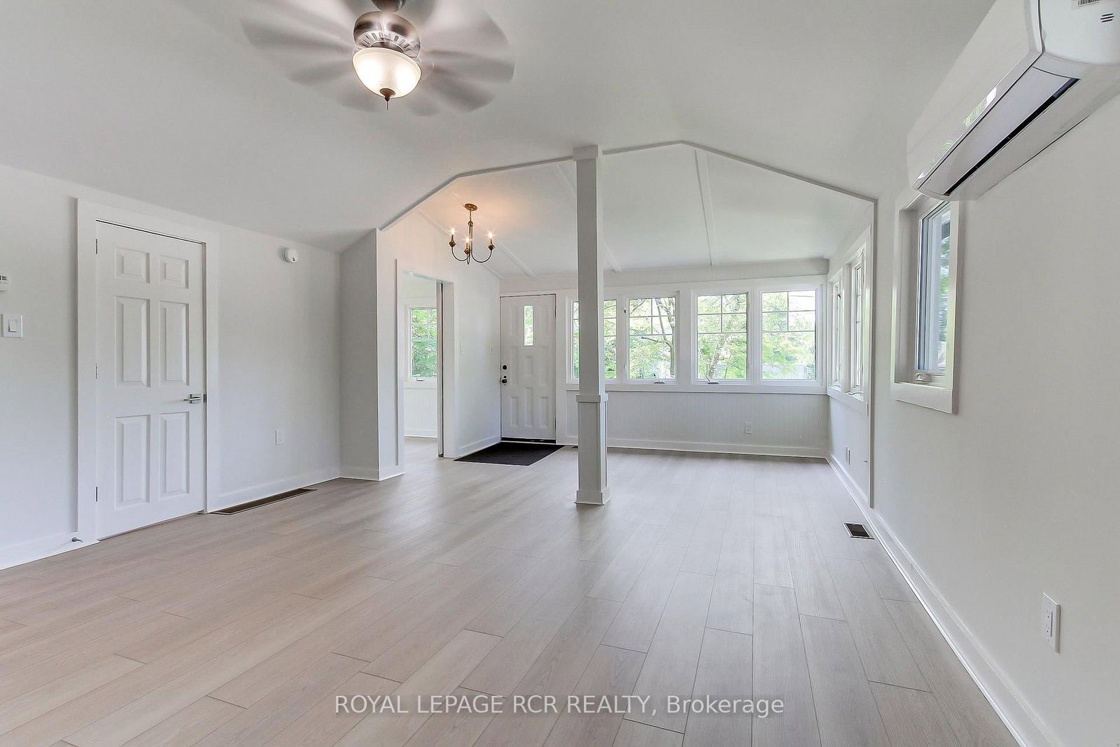 3967 Algonquin Avenue • Innisfil, ON photo 12