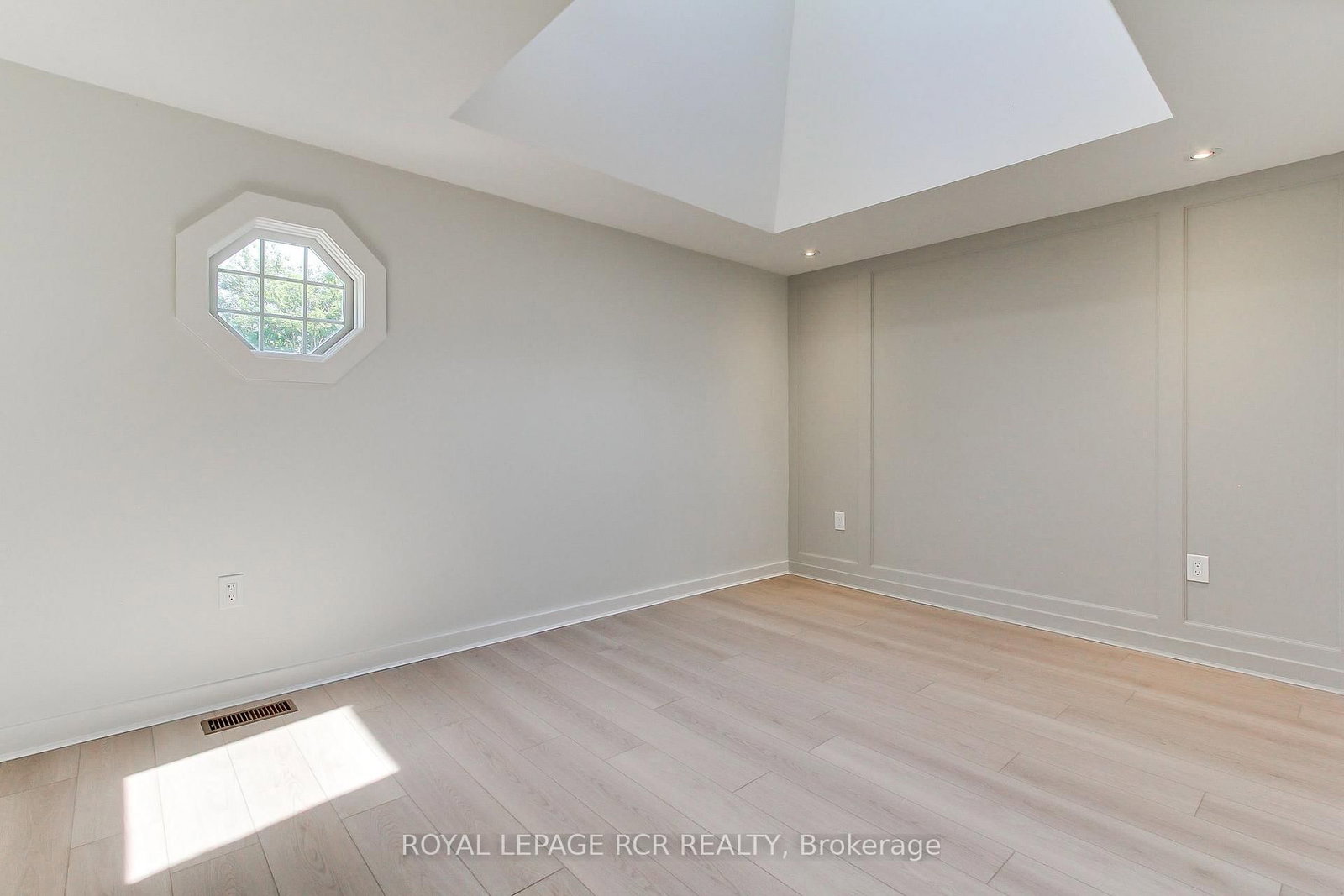 3967 Algonquin Avenue • Innisfil, ON photo 24