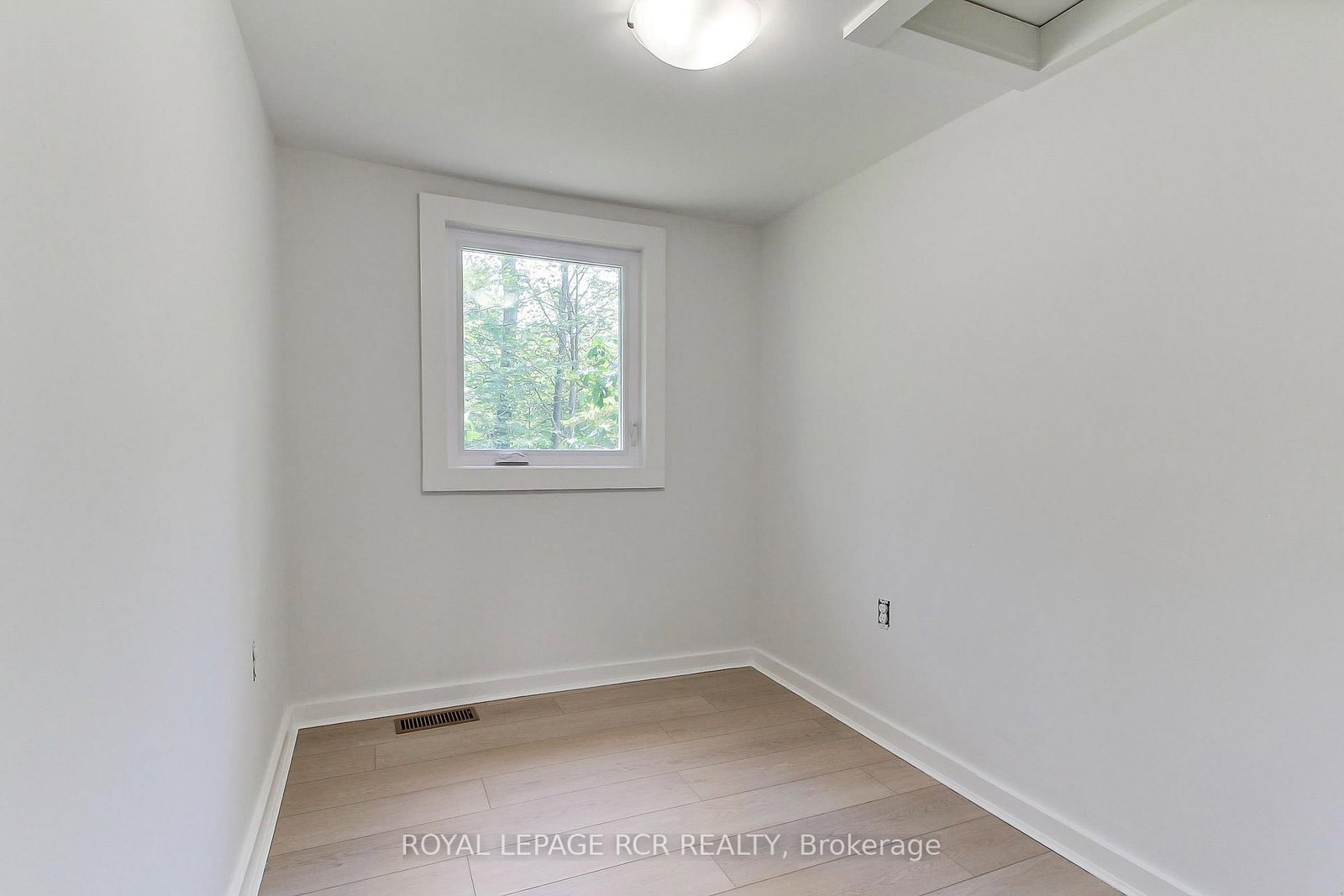 3967 Algonquin Avenue • Innisfil, ON photo 34