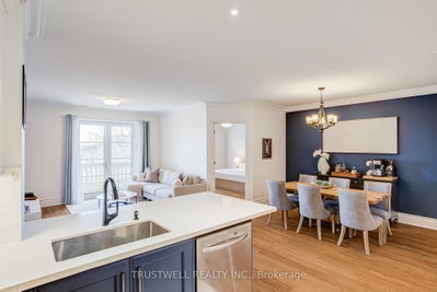 Unit 303 — 1 Verclaire Gate — more photos