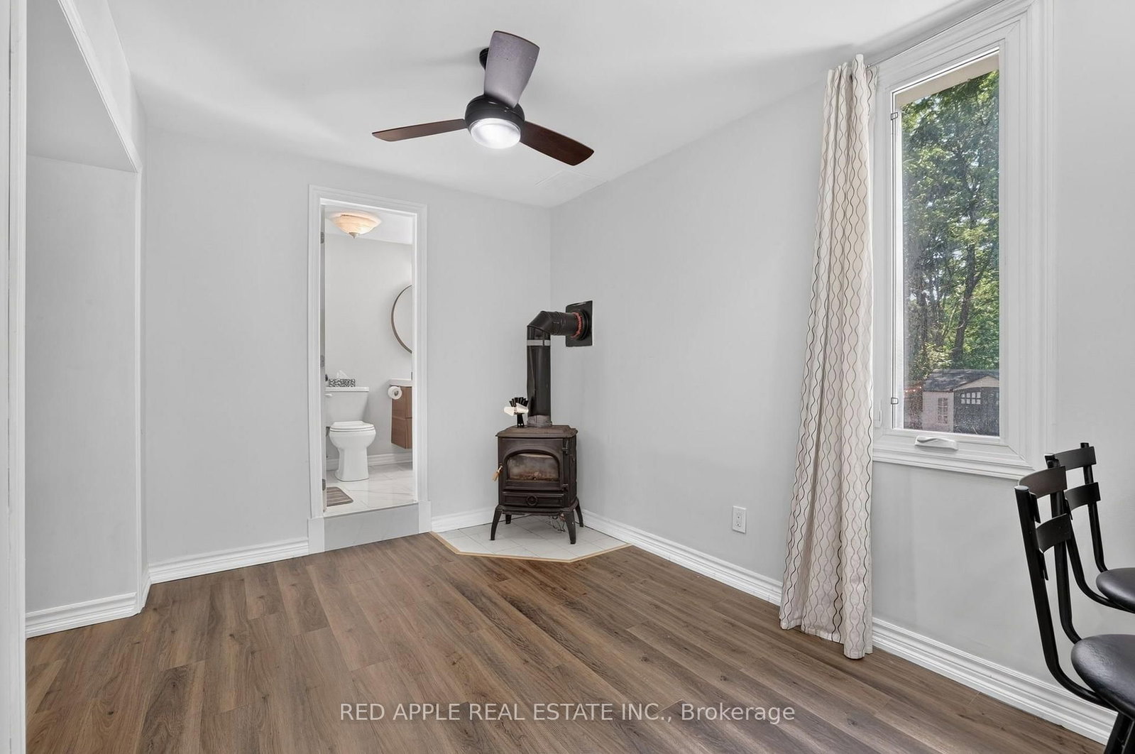 20435 Leslie Street • East Gwillimbury, ON photo 33