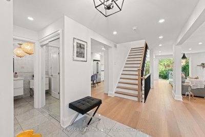 106 Roseborough Crescent • Vaughan, ON