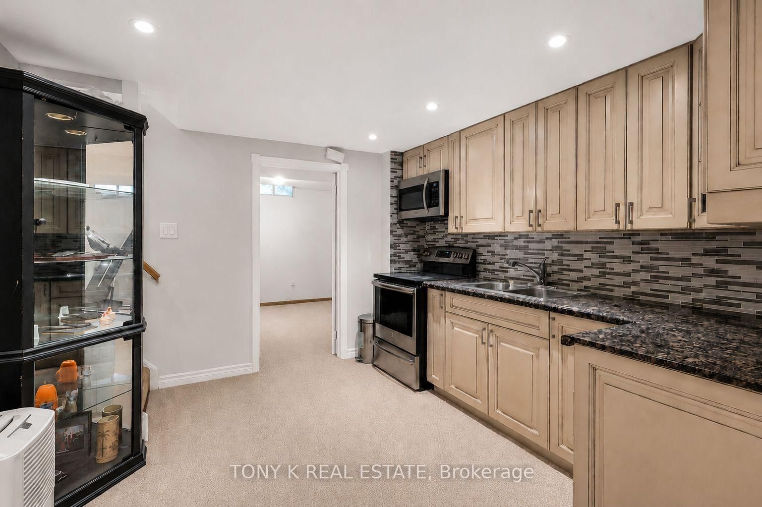 515 London Road • Newmarket, ON photo 15
