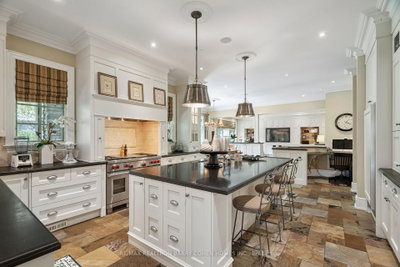 60 Parr Place • Vaughan, ON