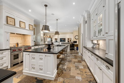 60 Parr Place • Vaughan, ON