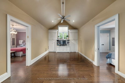 60 Parr Place • Vaughan, ON
