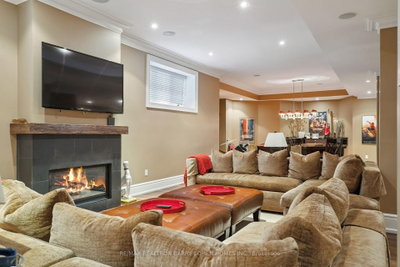 60 Parr Place • Vaughan, ON