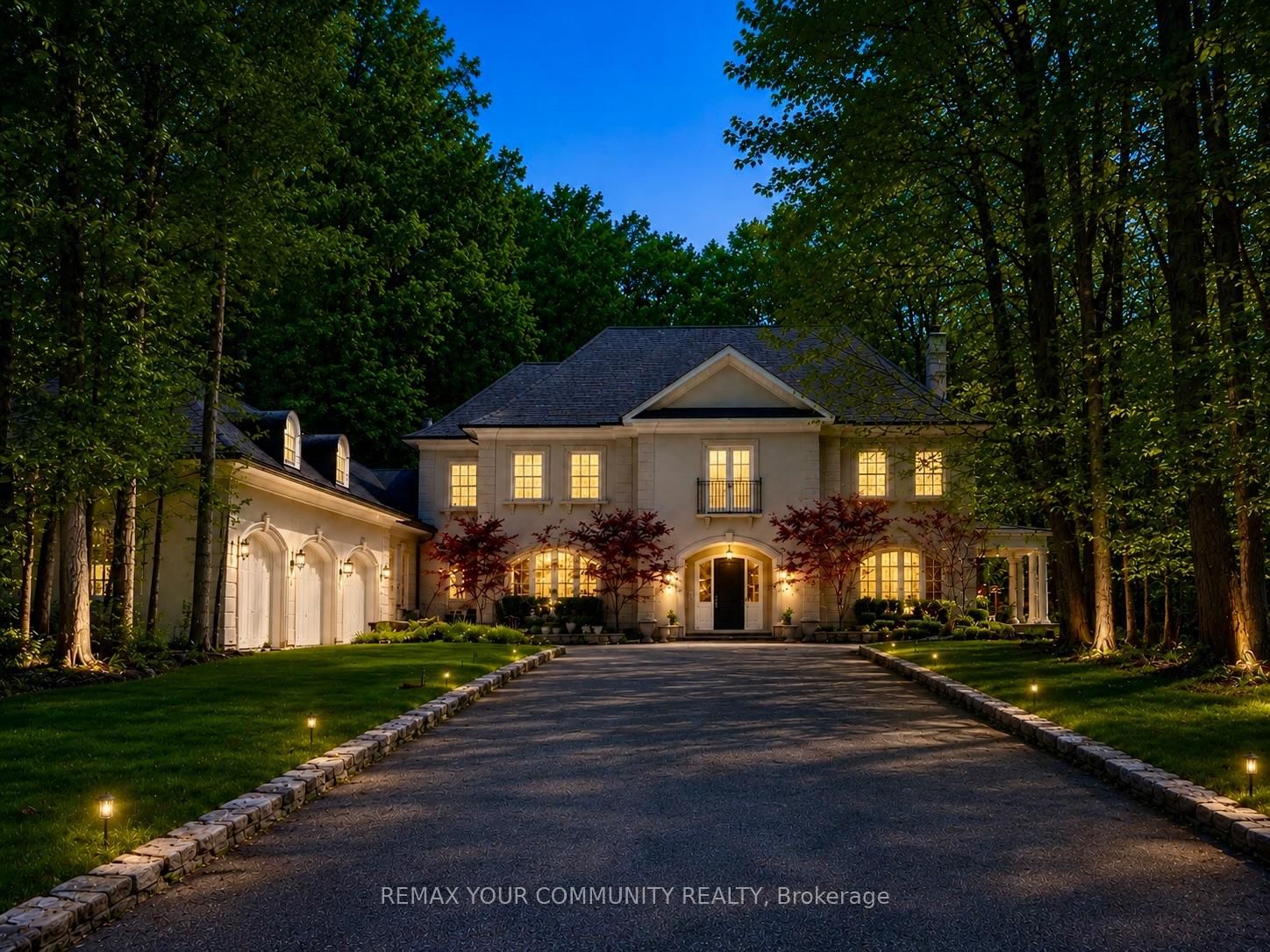 27 Bridgewater Drive • Richmond Hill, ON photo 1