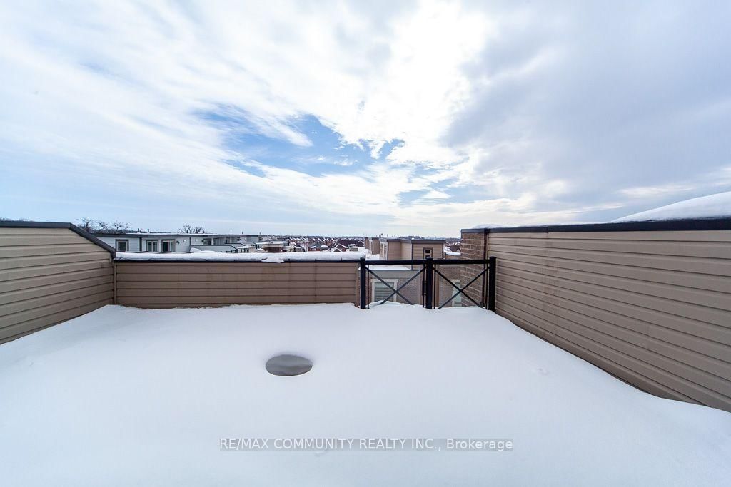 20 Westmeath Lane • #2322 • Markham, ON photo 38