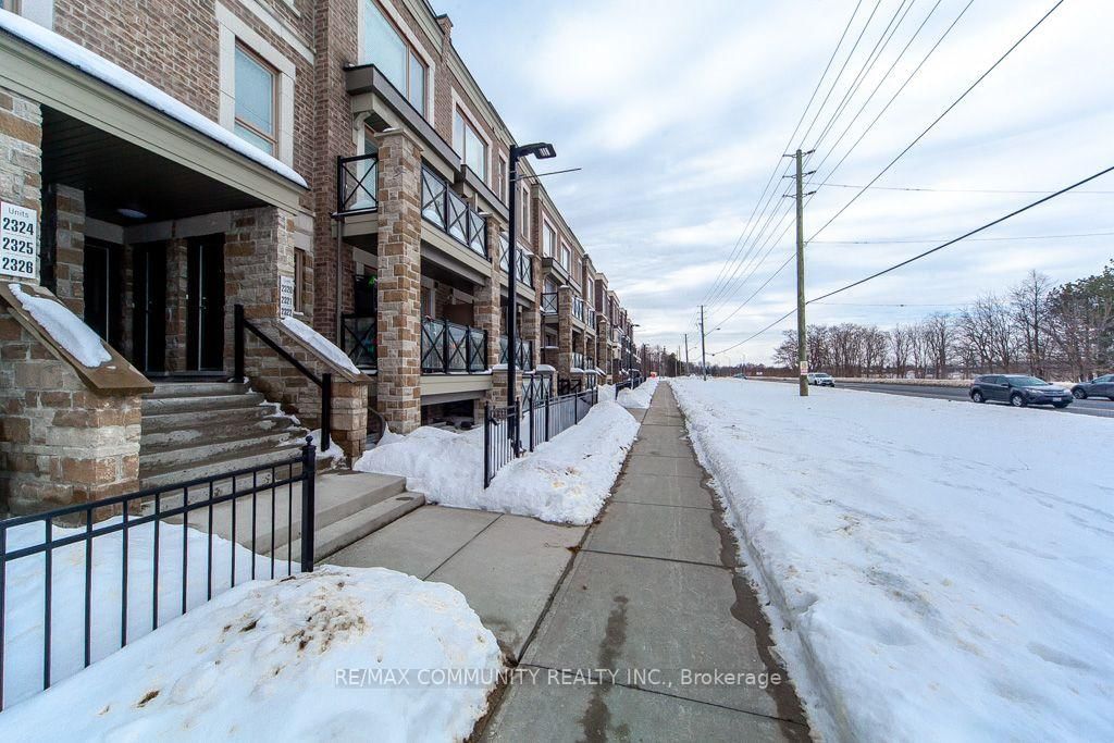 20 Westmeath Lane • #2322 • Markham, ON photo 4