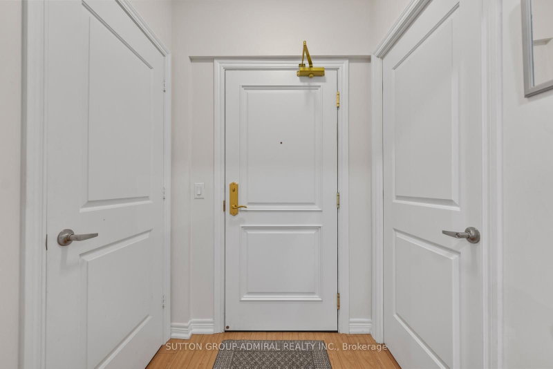 215 - 9255 Jane Street