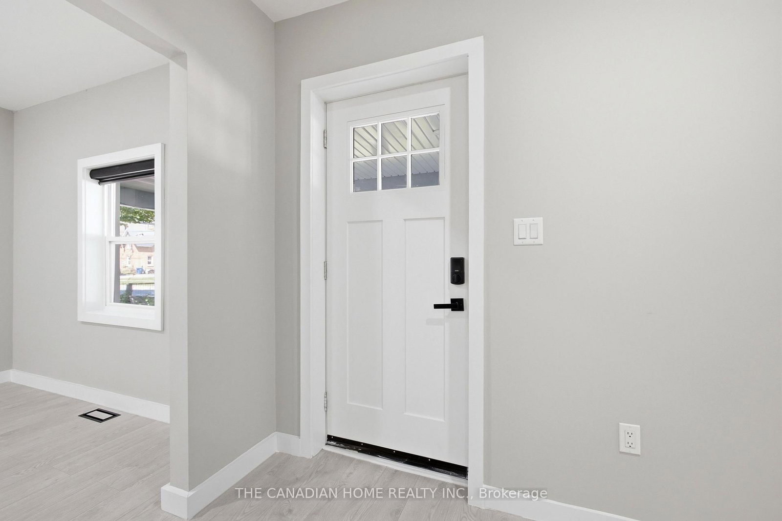 179 Church Street • Georgina, ON photo 13
