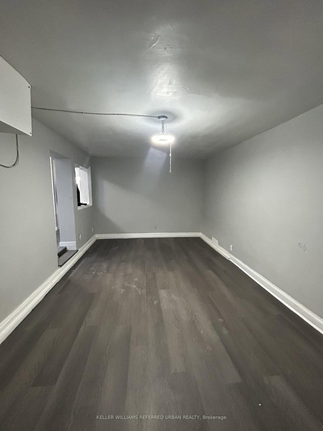 5 - 10140 Yonge Street