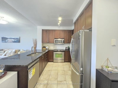 9245 Jane Street • #208 • Vaughan, ON photo 8