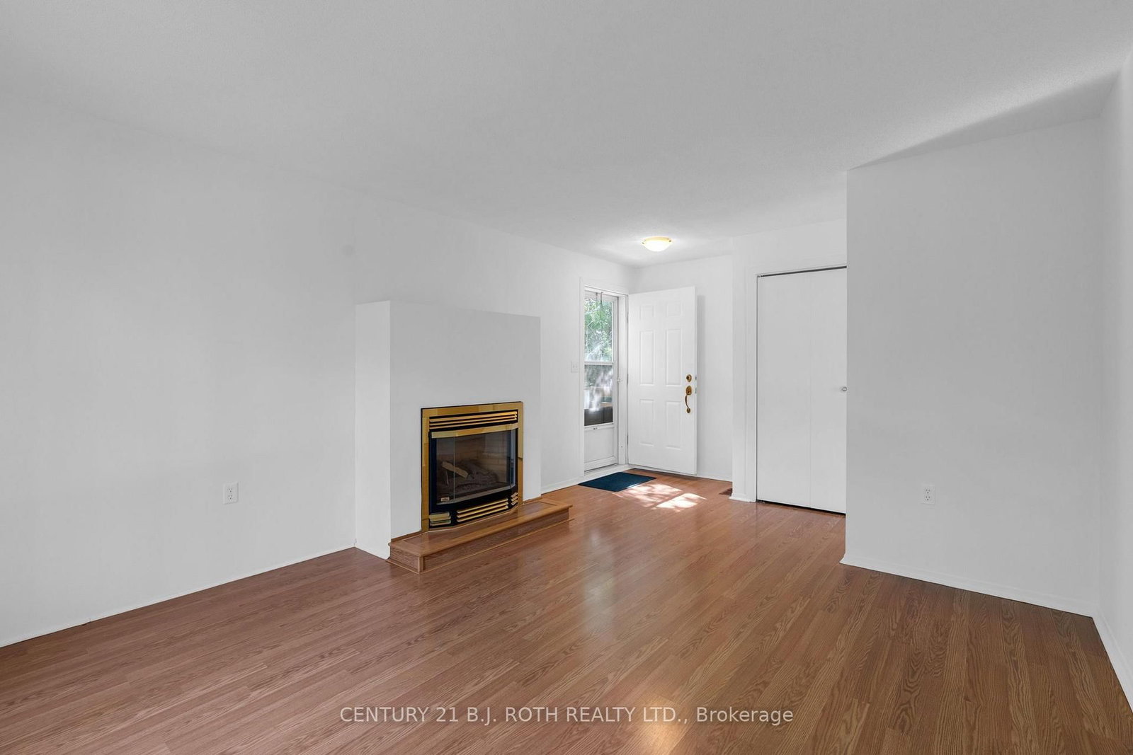 957 7th Line • Innisfil, ON photo 13