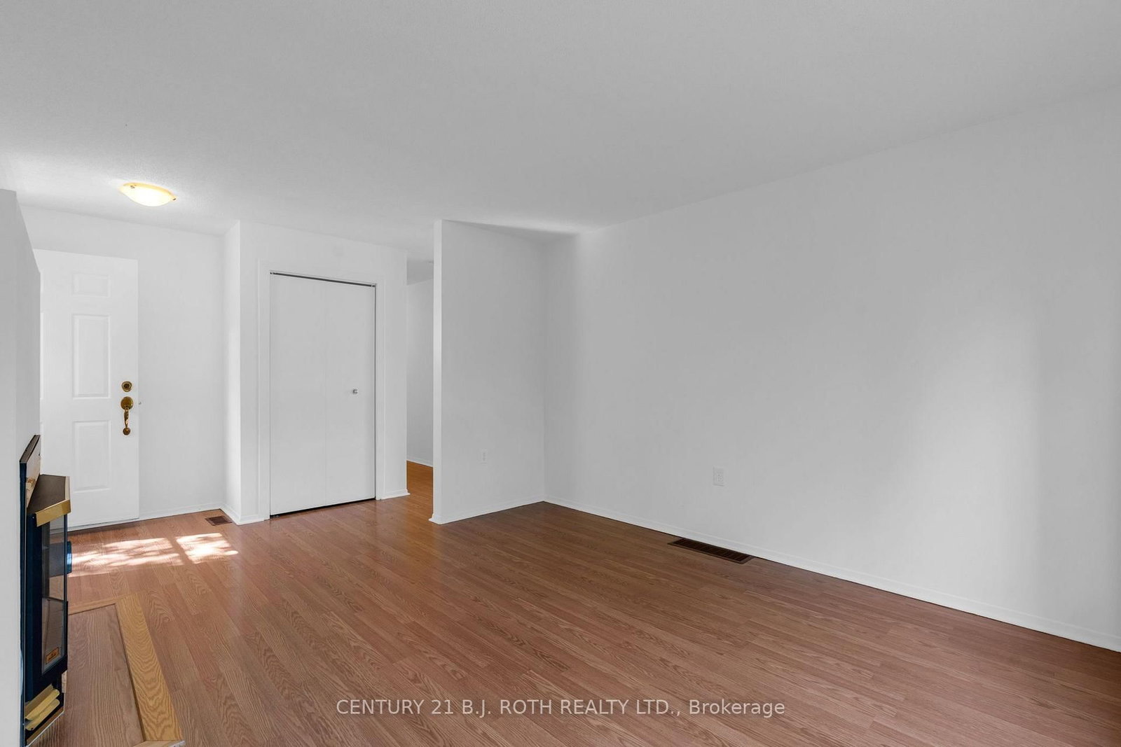 957 7th Line • Innisfil, ON photo 14