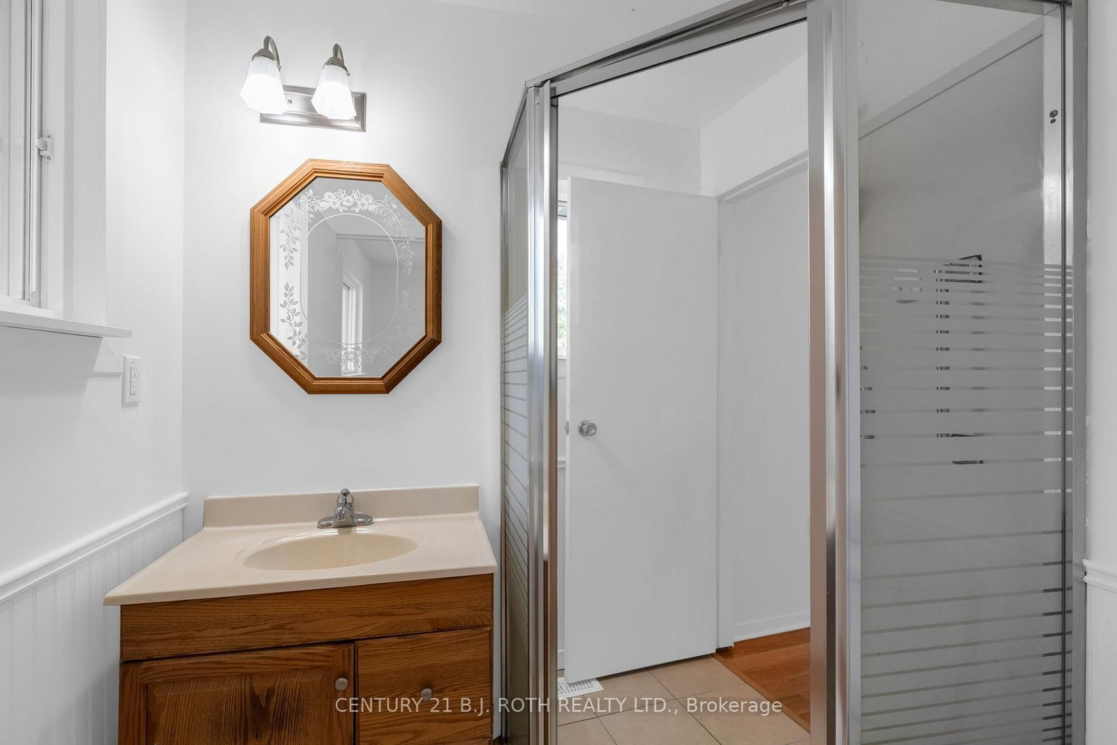 957 7th Line • Innisfil, ON photo 17