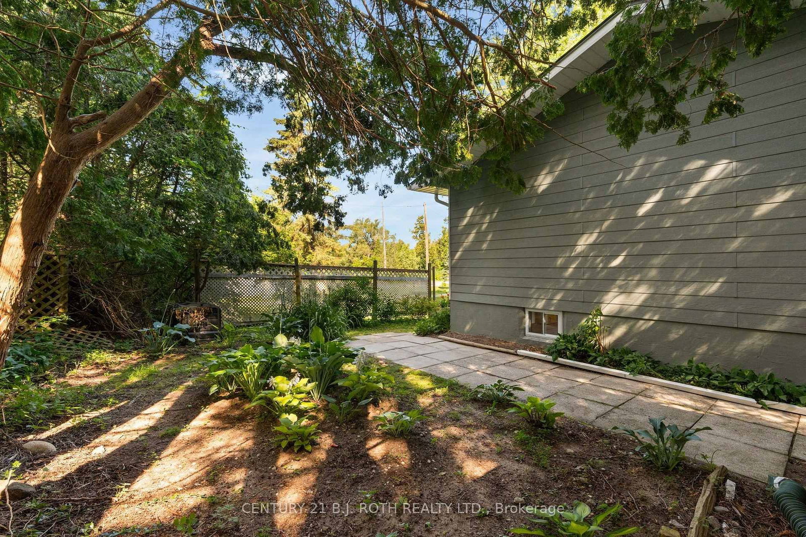 957 7th Line • Innisfil, ON photo 35