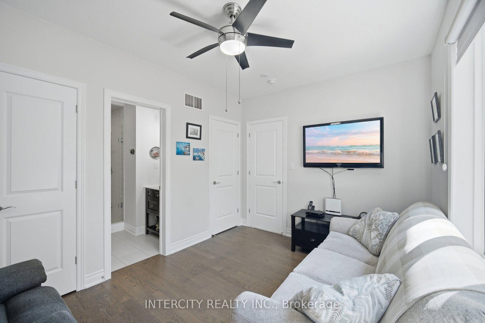 4 Petersen Place • King, ON photo 22