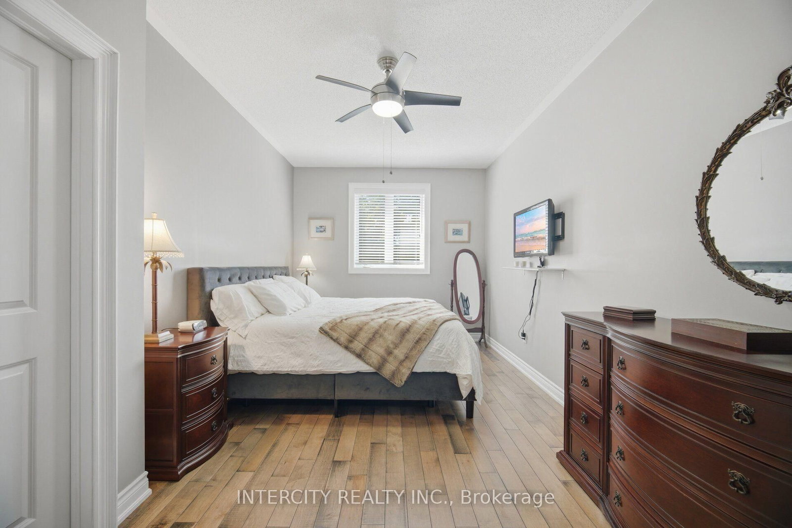 4 Petersen Place • King, ON photo 28
