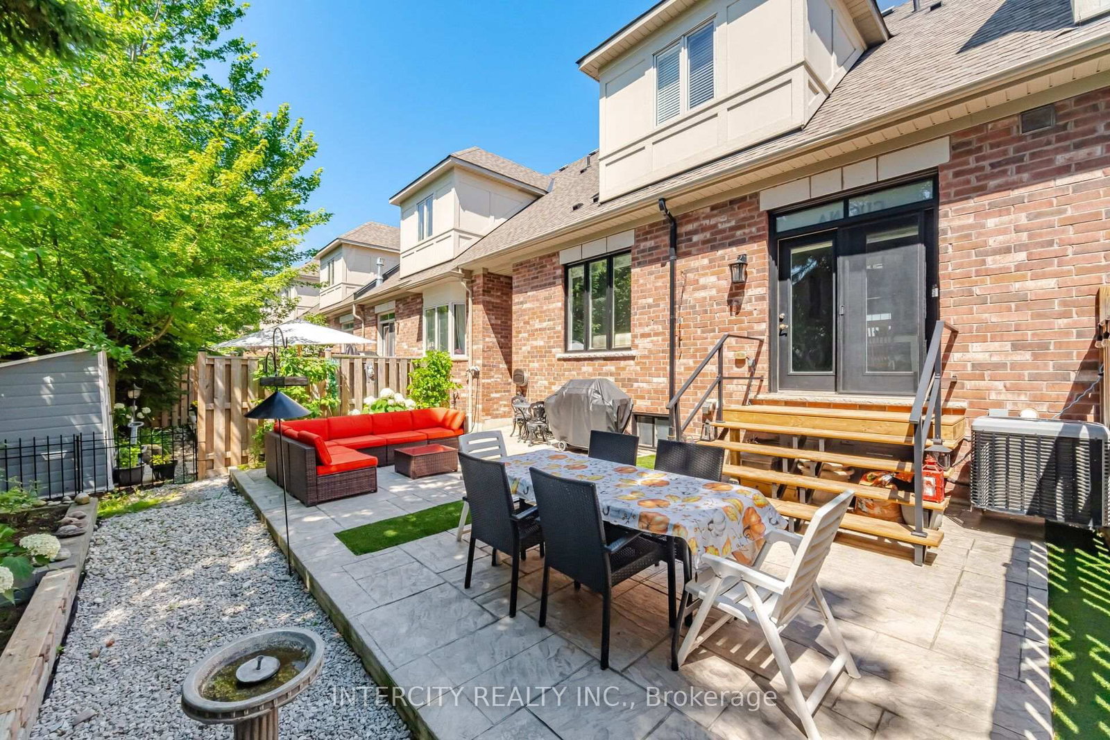 4 Petersen Place • King, ON photo 38