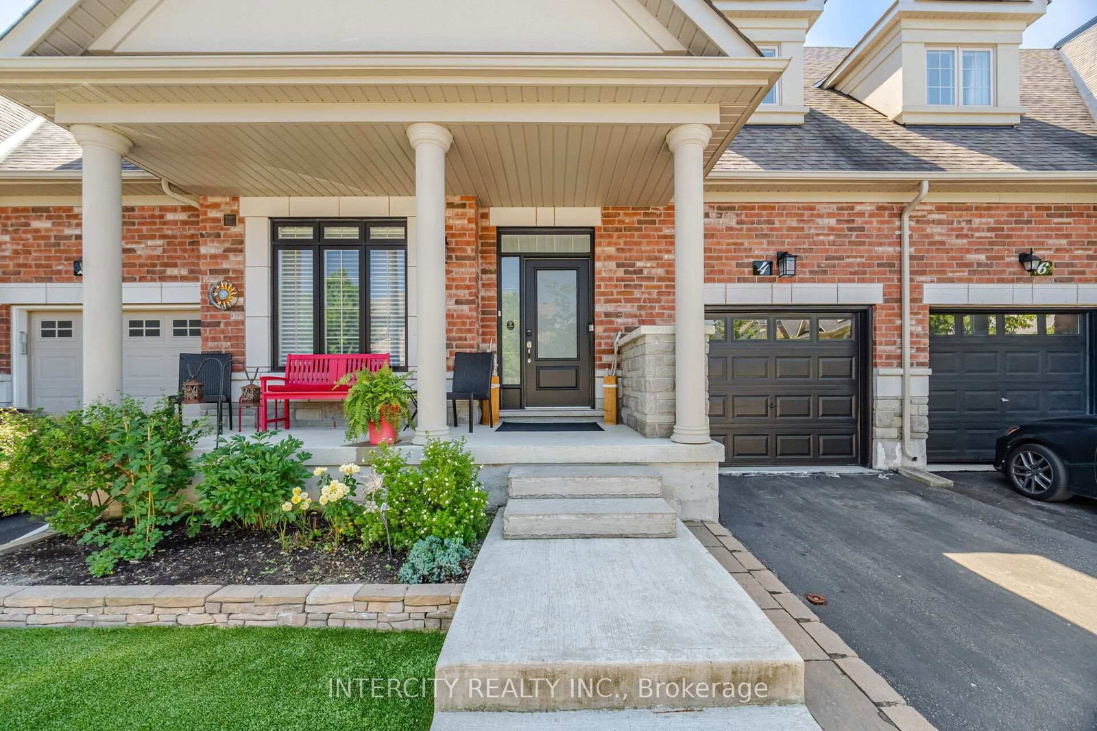 4 Petersen Place • King, ON photo 4
