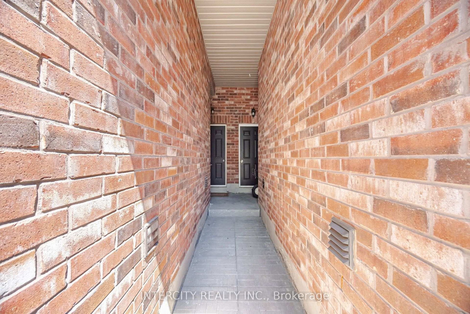 4 Petersen Place • King, ON photo 42