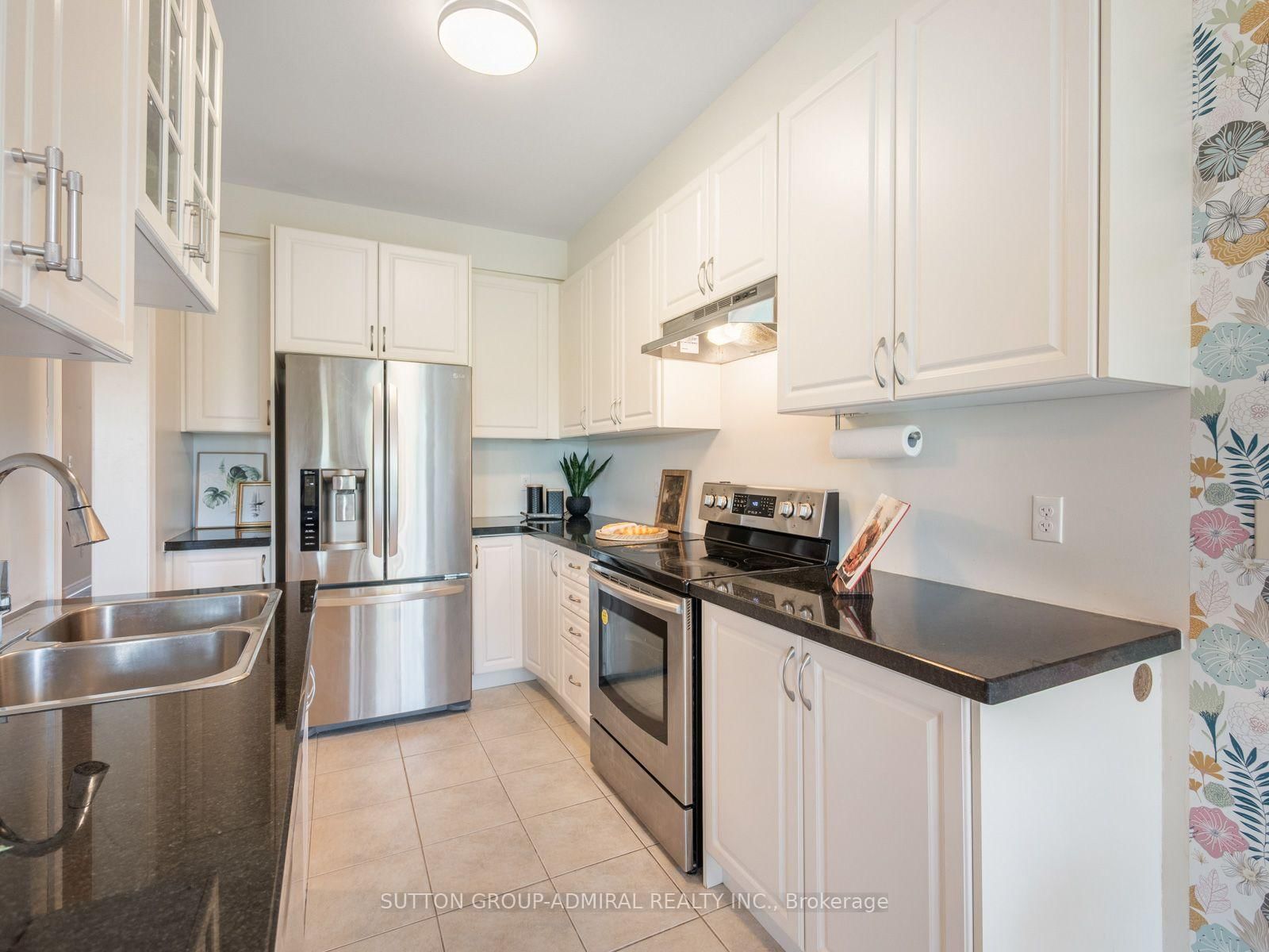 119 Walter Sinclair Court • Richmond Hill, ON photo 13