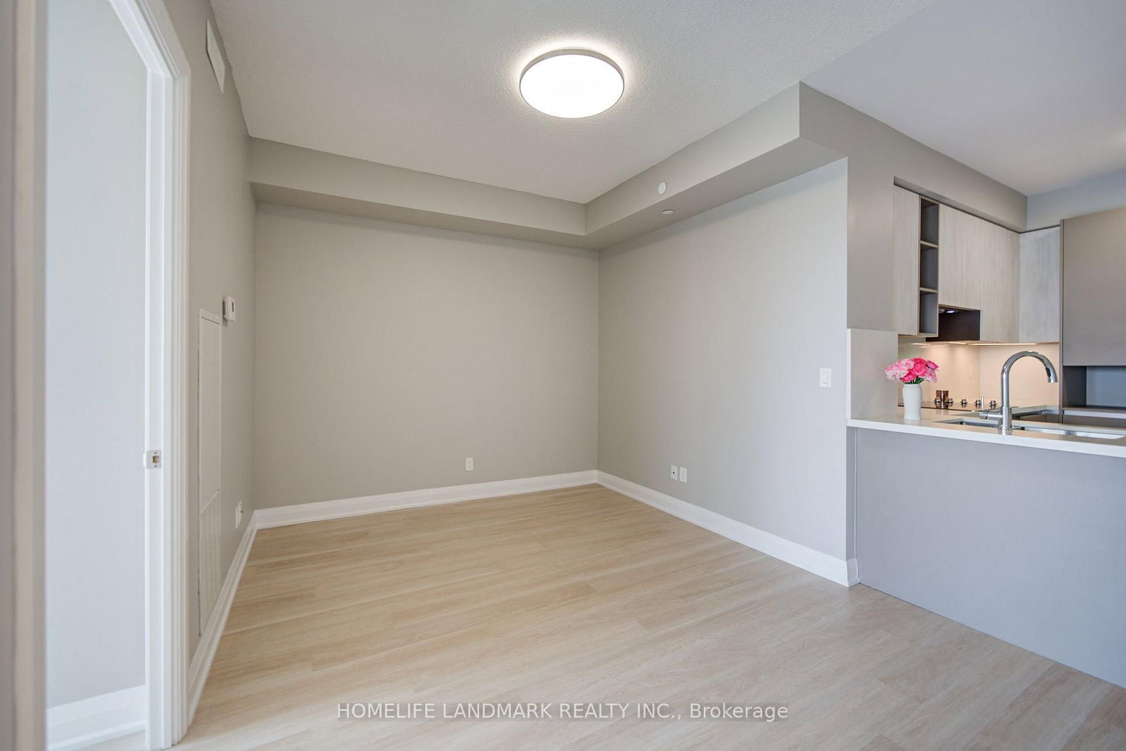 398 Highway 7 E • #805 • Richmond Hill, ON photo 18