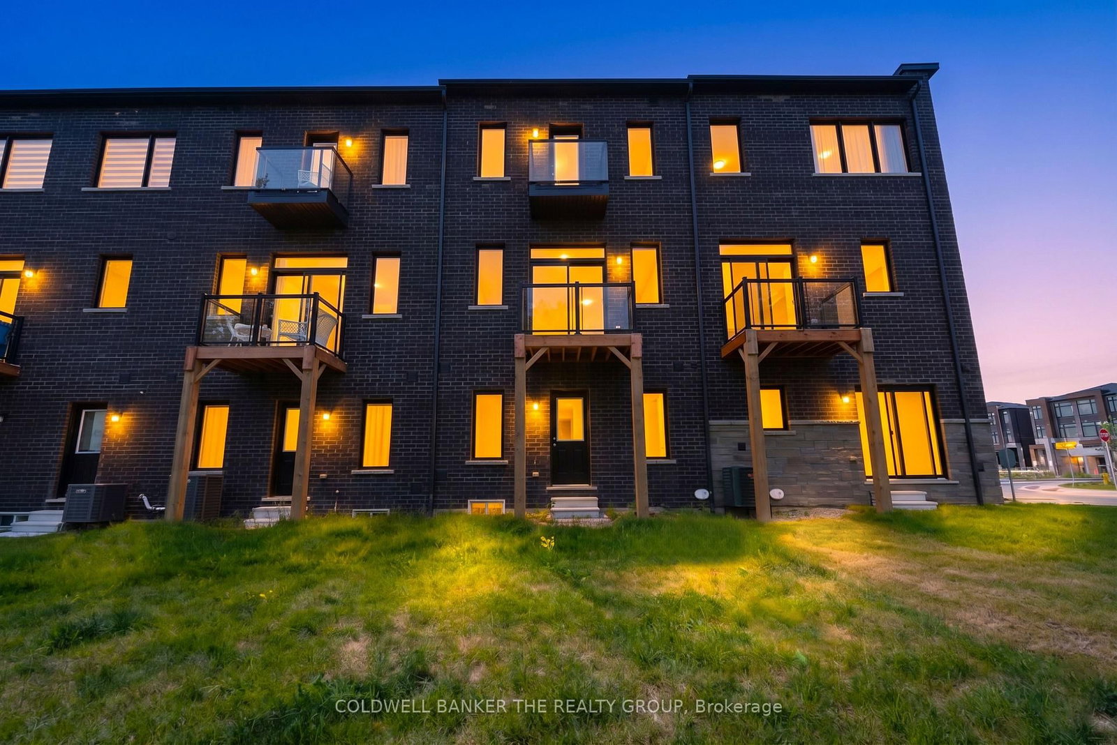 24 Wascana Road • Vaughan, ON photo 37