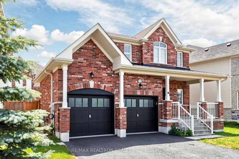 10 Terrell Ave, Georgina, Ontario