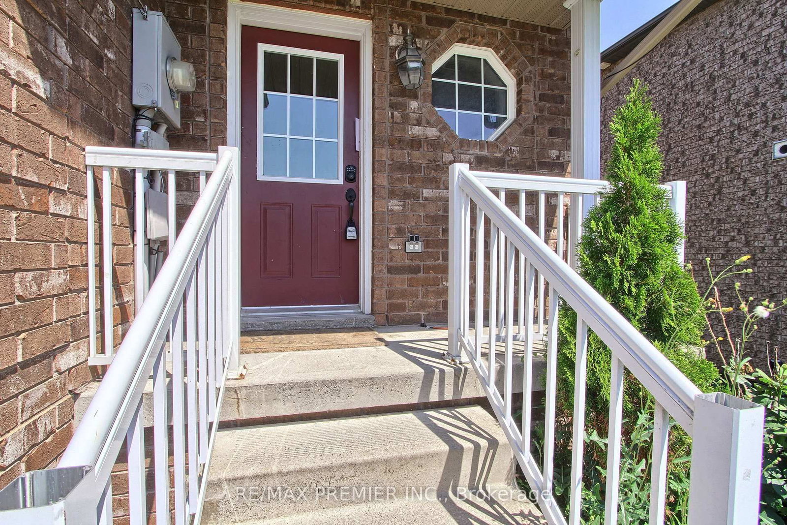 1505 Rankin Way • Innisfil, ON photo 1