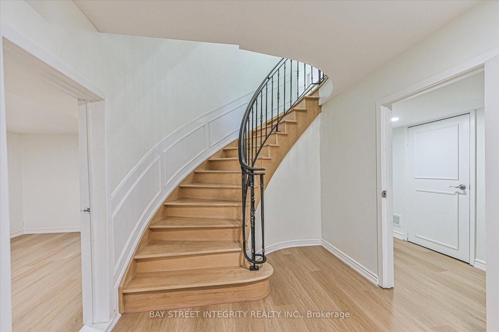 151 Old Surrey Lane • Richmond Hill, ON photo 35