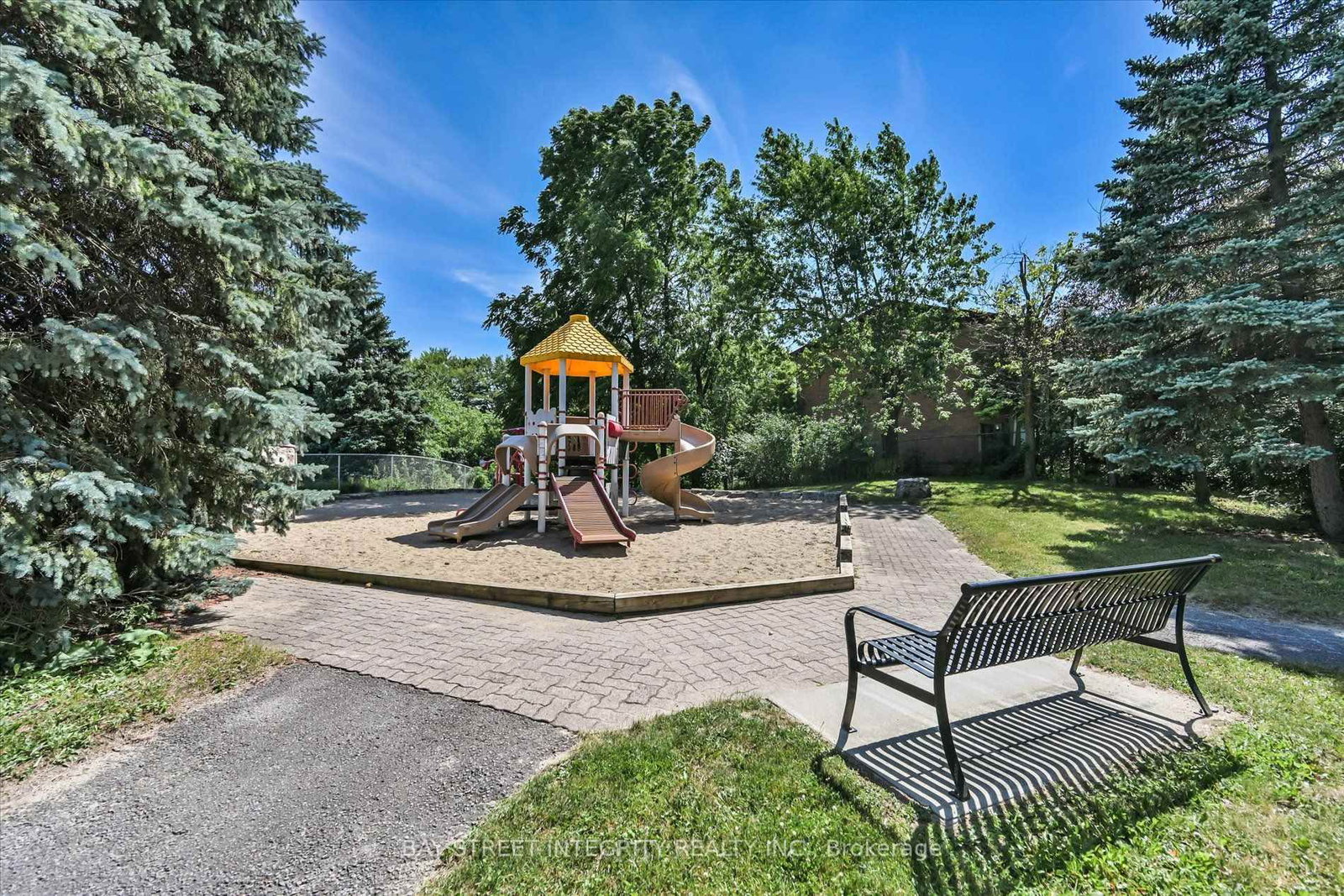 151 Old Surrey Lane • Richmond Hill, ON photo 45