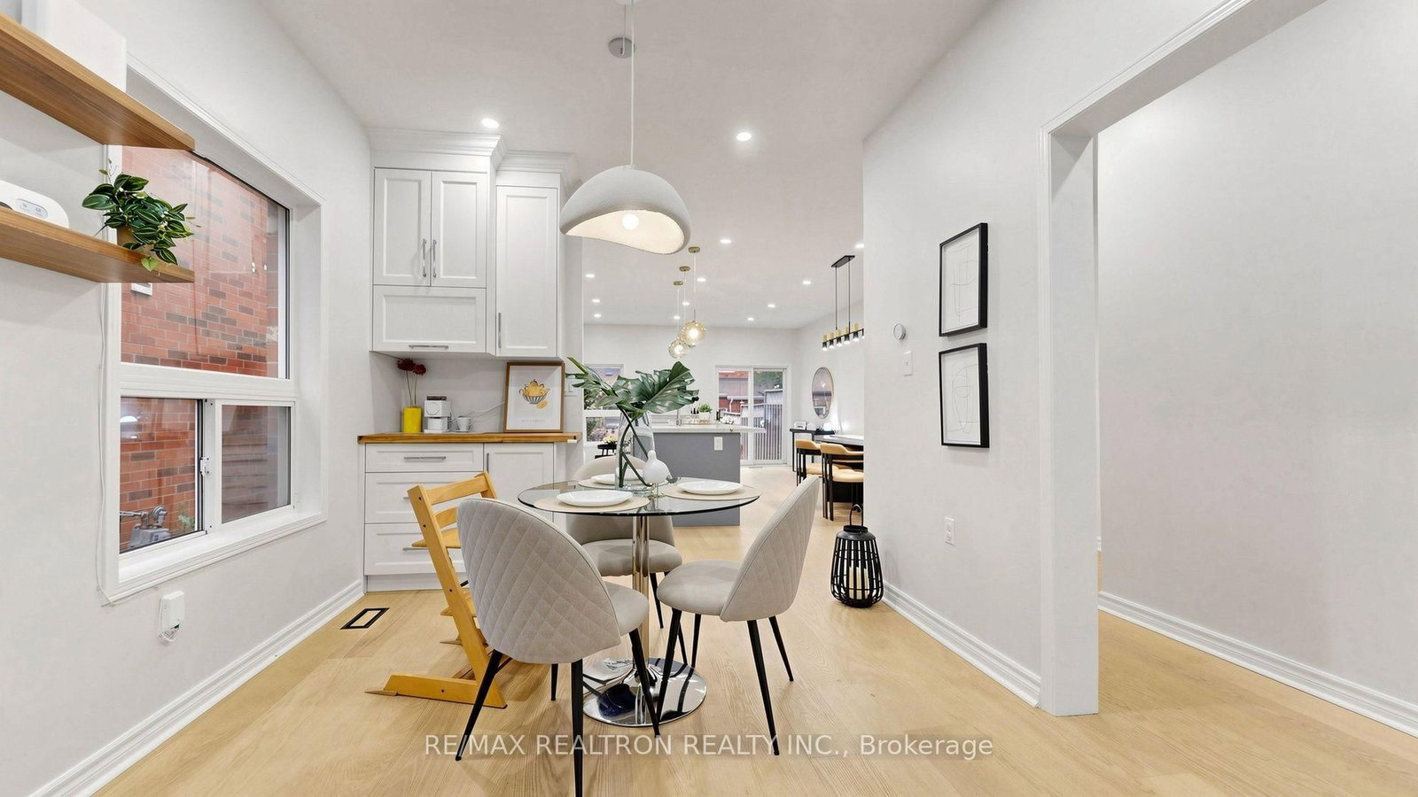 21 Belvia Drive • Vaughan, ON photo 9